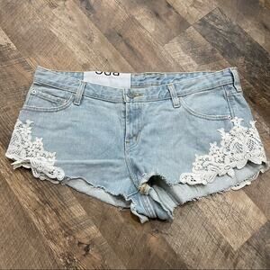 NWOT BDG Urban Outfitters Erin Denim Shorts with Crochet Appliqué